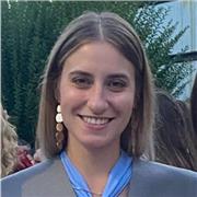 Profesora de Biología en Valladolid — Graduada en Enfermería y estudiante de Medicina.